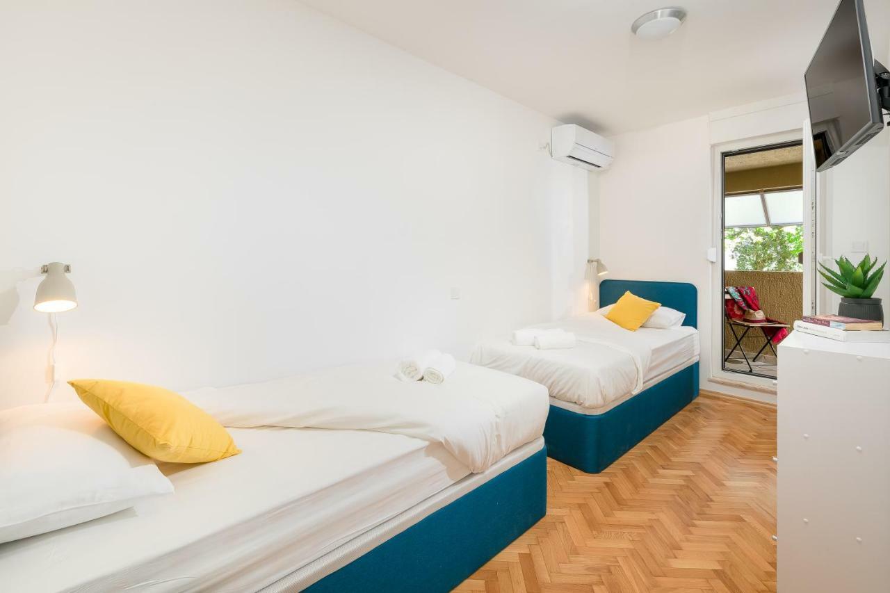 Apartments And Rooms Daisy Spalato Esterno foto